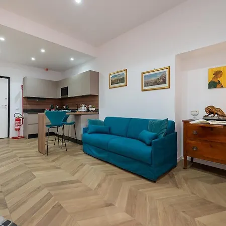 Vatican's Lion Apartman *