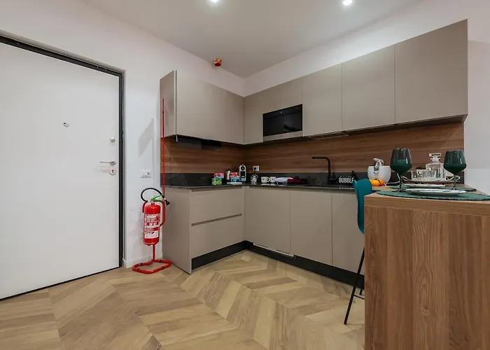 Vatican's Lion Apartament Rzym